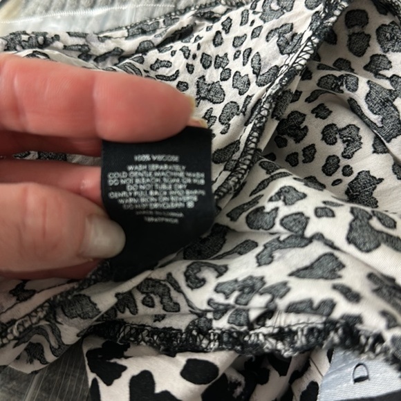 DECJUBA CHEETAH WIDE LEG PANT - SZ L - CHARLOTTE RELAX TROUSER ANIMAL PRINT - Picture 7 of 7